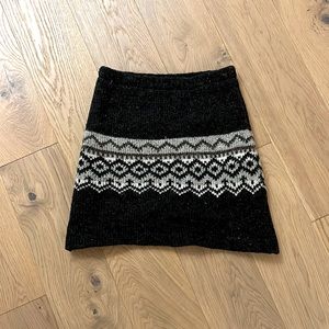 100% Wool Kyber Outerwear Skirt (XS)